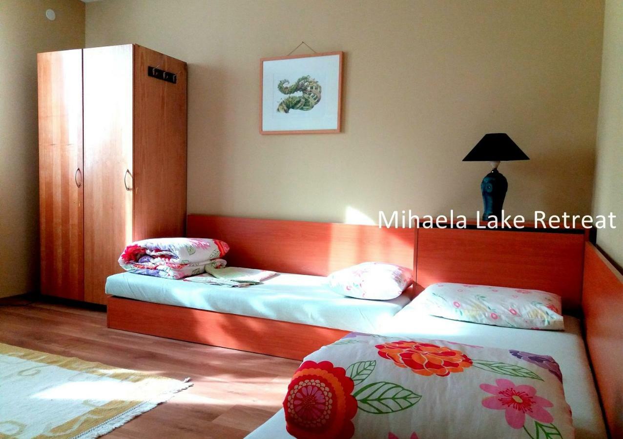 Mihaela Lake Retreat Yuvalar Εξωτερικό φωτογραφία